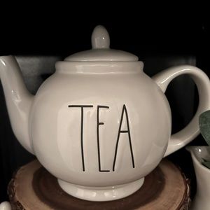 Rae Dunn TEA teapot
